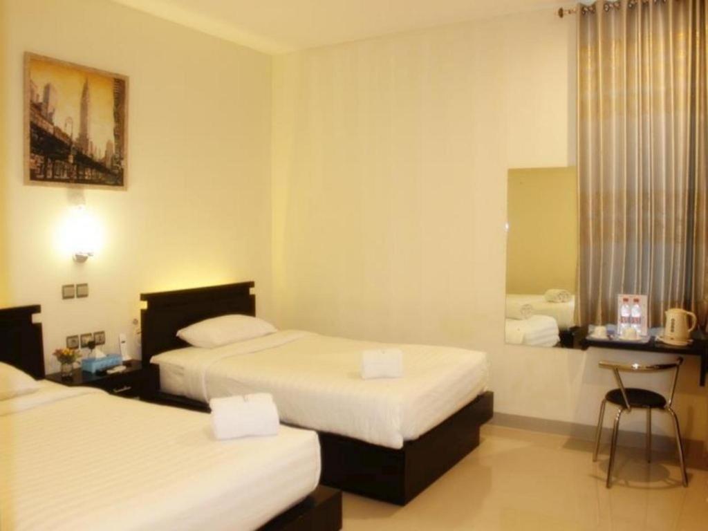 Guardian Family Hotel Sorong Exterior photo